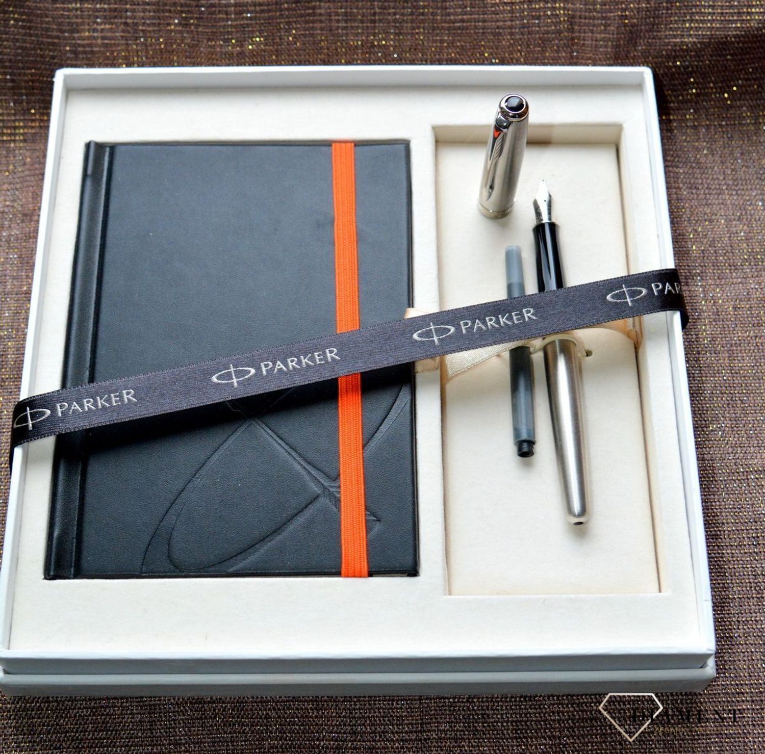 Zestaw Parker Pióro Wieczne z czarnym Notesem 1889088. Zestaw Parker z grawerem (1).JPG